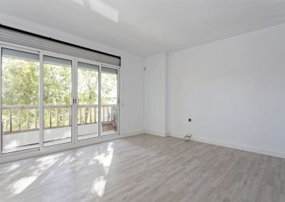 vista comedor sin muebles casa