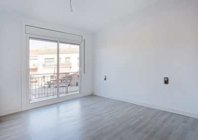 vista comedor sin muebles casa